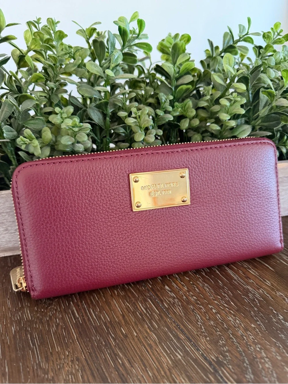 Michael Kors Burgundy Jet Set Continental Zip-Around Leather Wallet Large